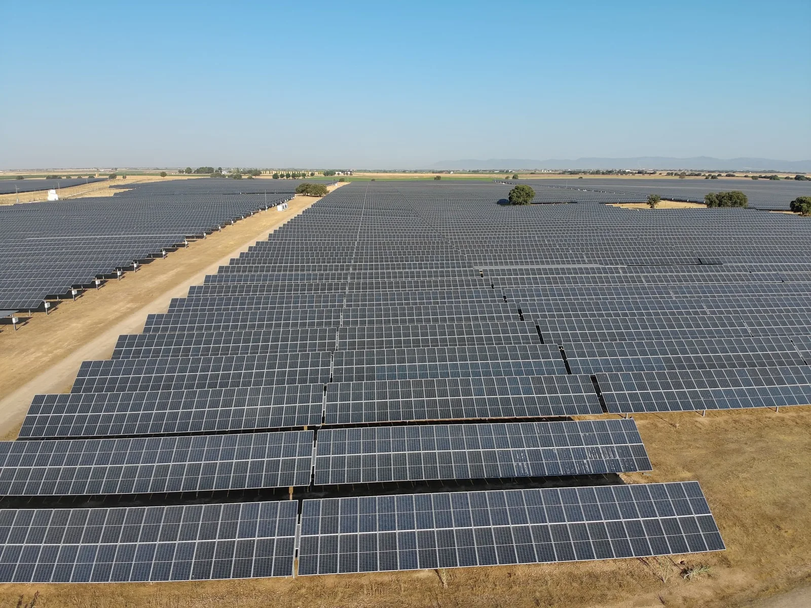 Vista aérea real utilizada en una inspección de IA Térmicas